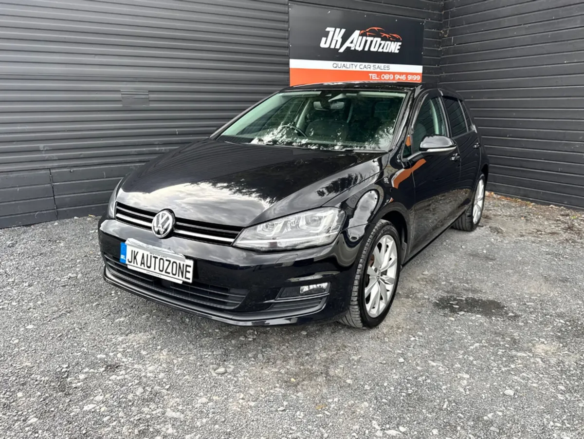 Volkswagen Golf Hatchback, Petrol, 2017, Black