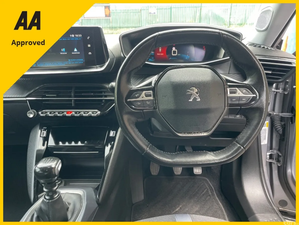 Peugeot 2008 MPV, Petrol, 2020, Grey