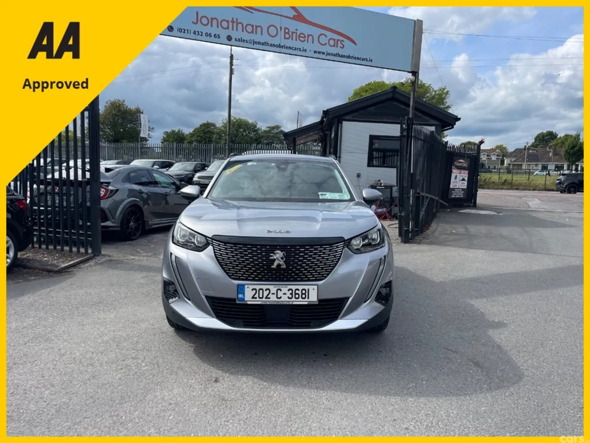 Peugeot 2008 MPV, Petrol, 2020, Grey