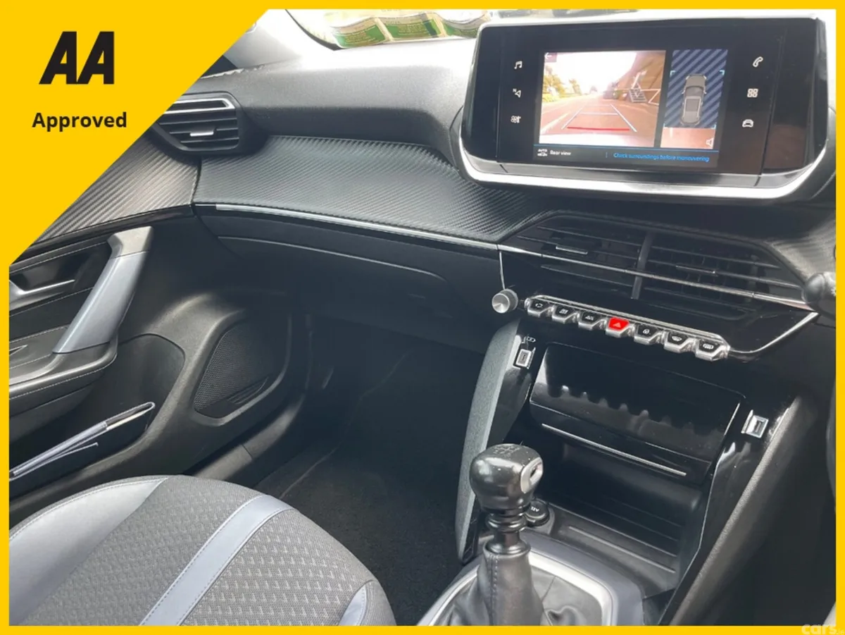 Peugeot 2008 MPV, Petrol, 2020, Grey