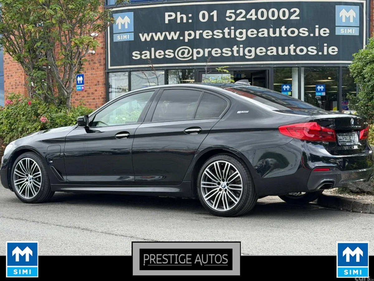 BMW 5-Series Saloon, Petrol Plug-in Hybrid, 2017, Black