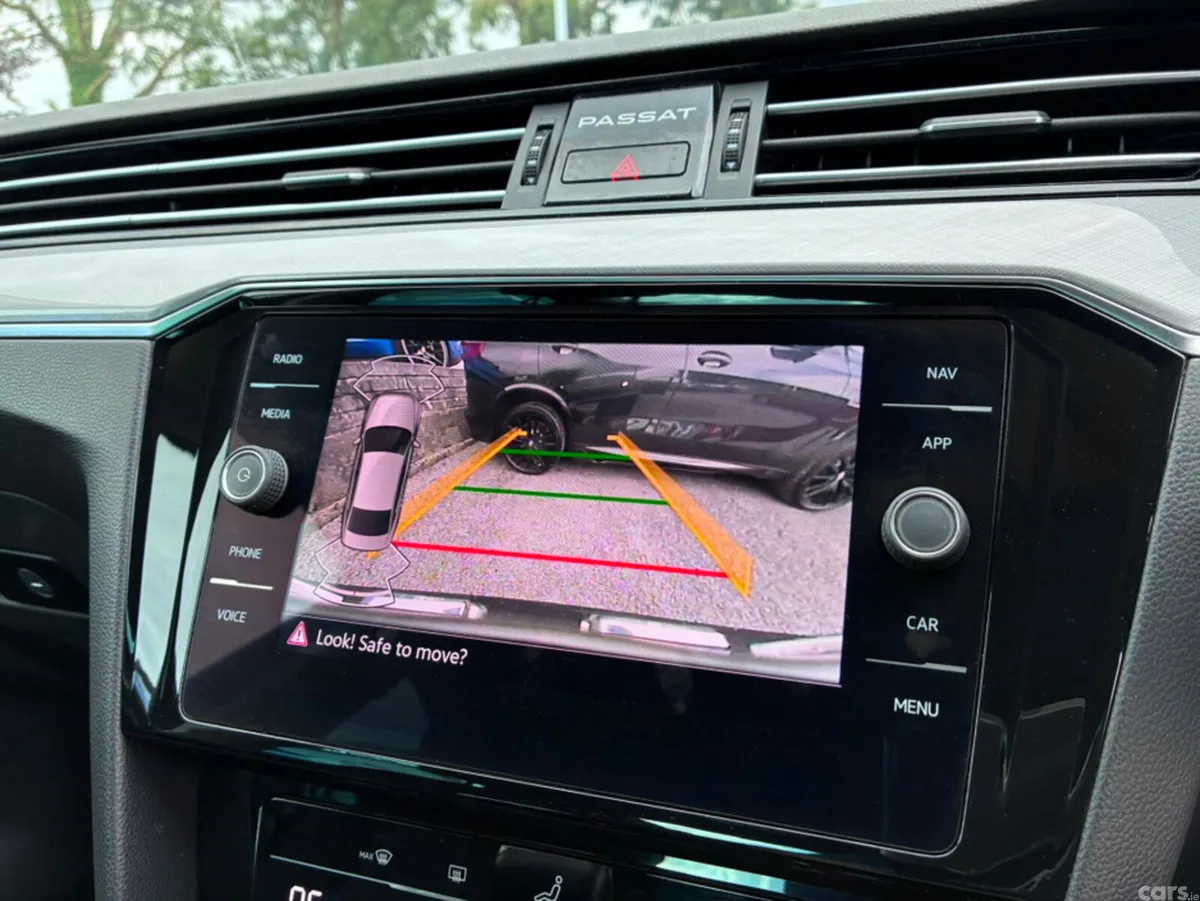 Volkswagen Passat Saloon, Diesel, 2022, Grey