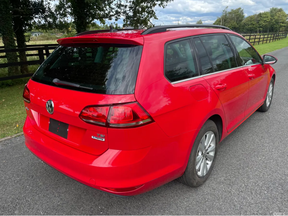 Volkswagen Golf Estate, Petrol, 2015, Red