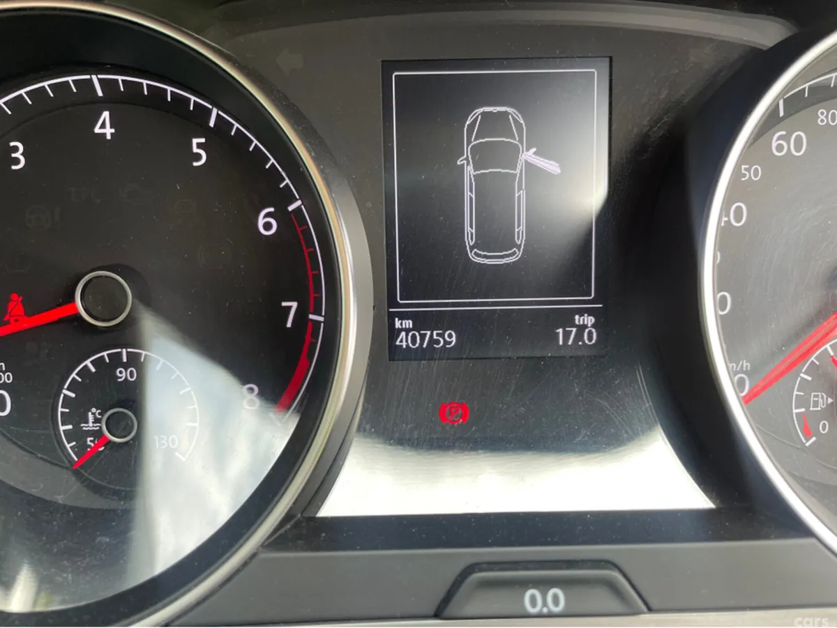 Volkswagen Golf Estate, Petrol, 2015, Red