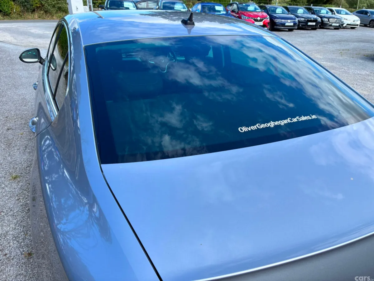Volkswagen Passat Saloon, Diesel, 2022, Grey