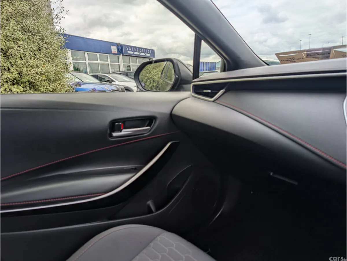 Toyota Corolla Hatchback, Petrol Hybrid, 2025, Black