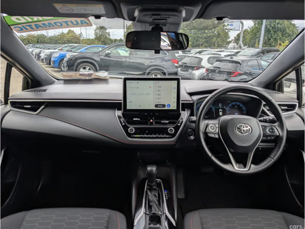 Toyota Corolla Hatchback, Petrol Hybrid, 2025, Black