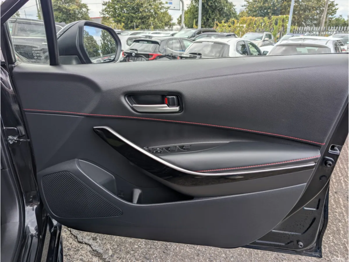 Toyota Corolla Hatchback, Petrol Hybrid, 2025, Black