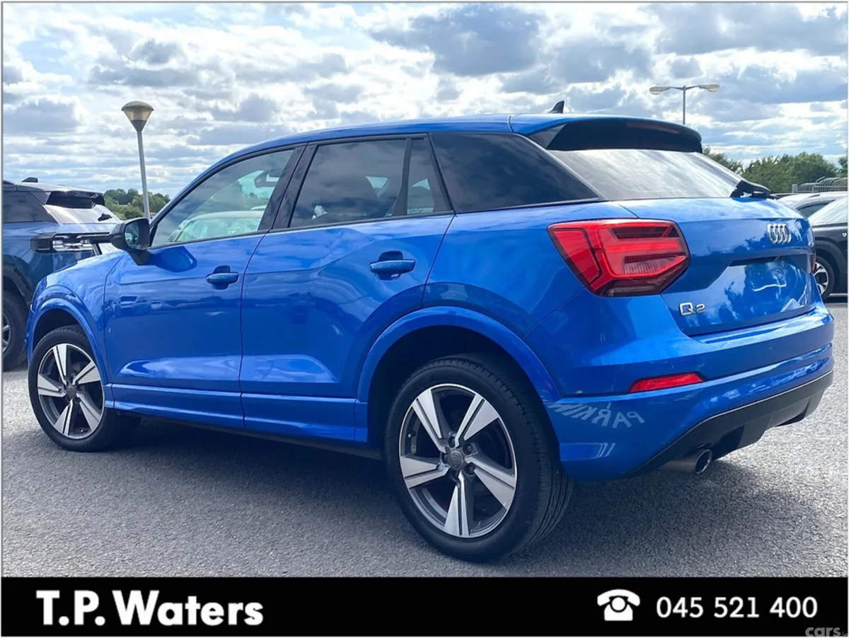 Audi Q2 Hatchback, Petrol, 2020, Blue