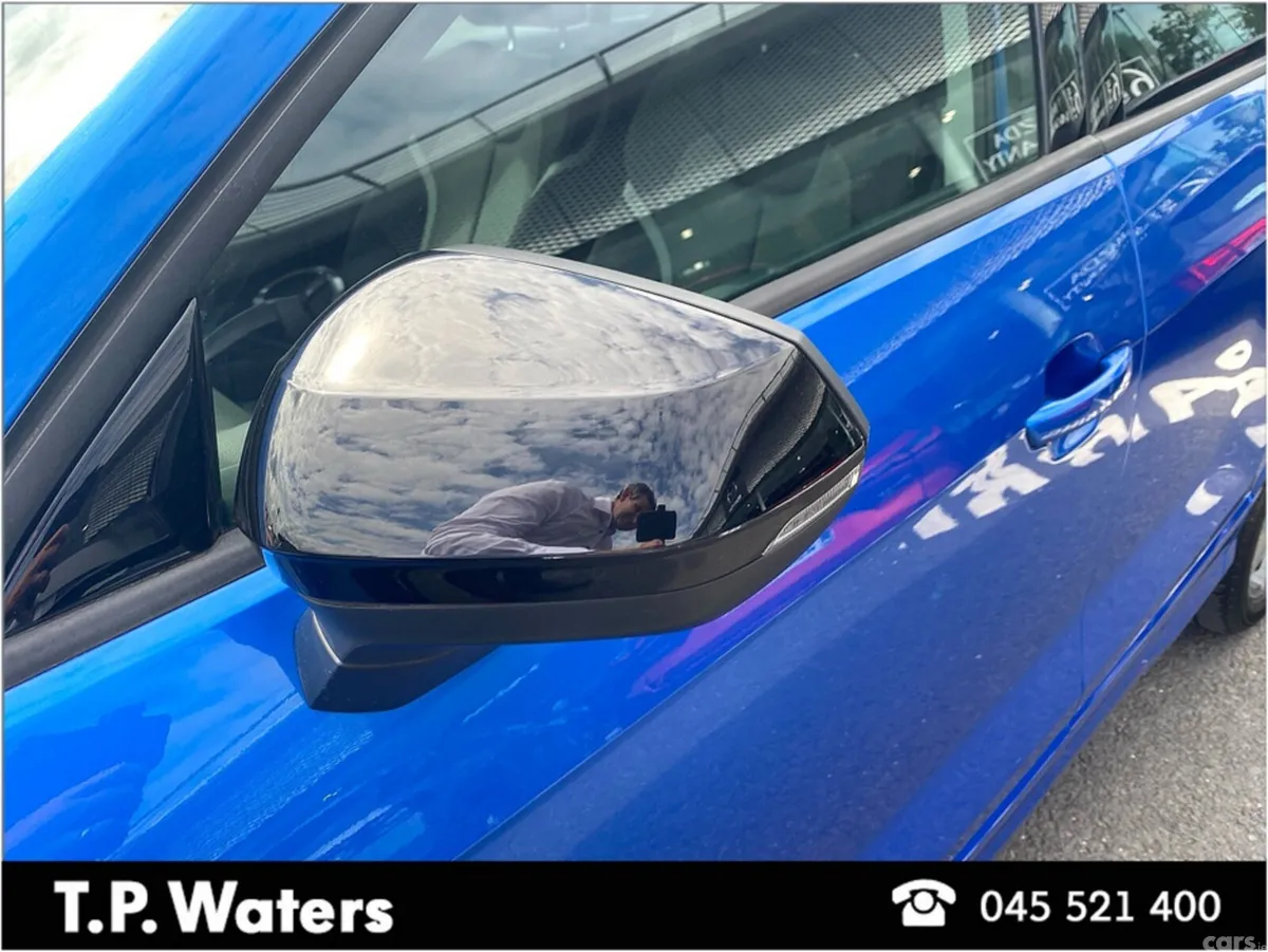 Audi Q2 Hatchback, Petrol, 2020, Blue
