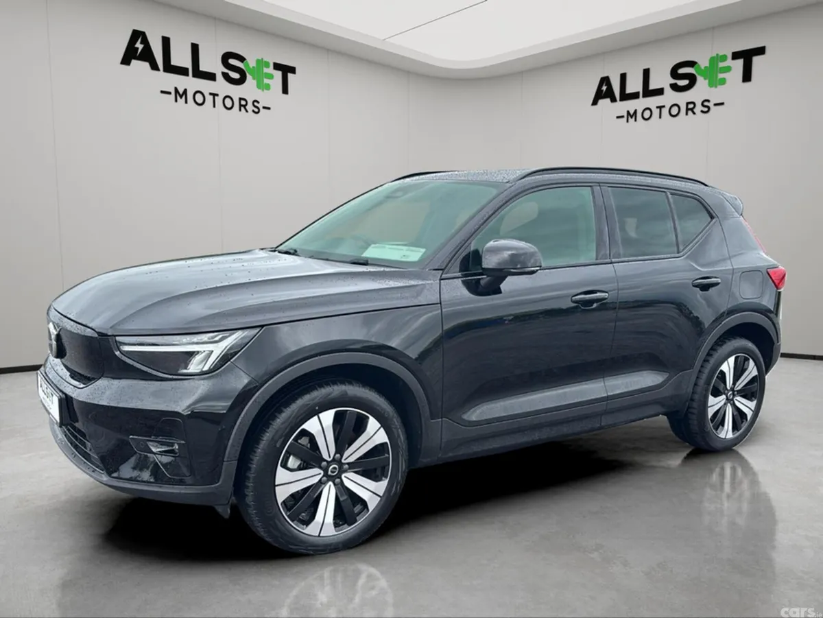 Volvo XC40 Estate, Electric, 2023, Black