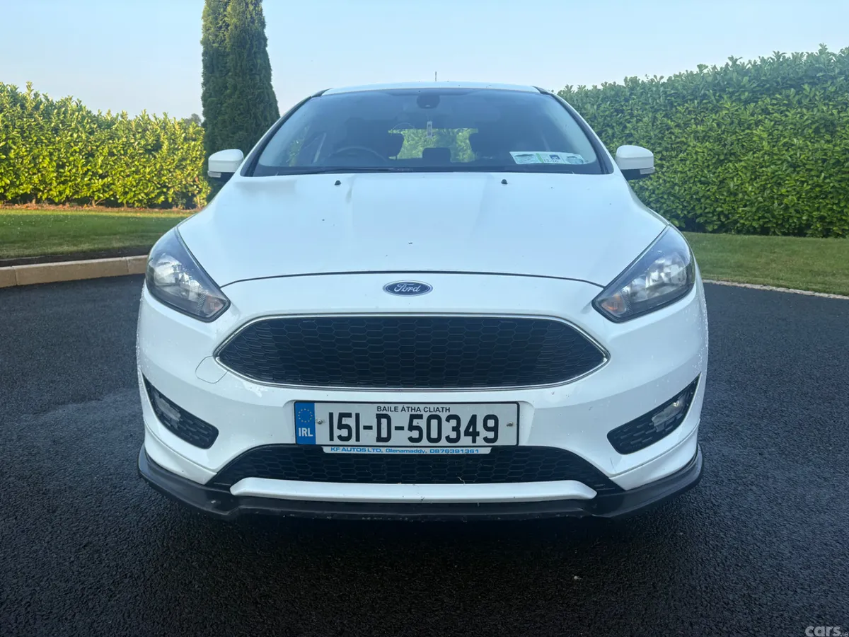Ford Focus Hatchback, Diesel, 2015, White