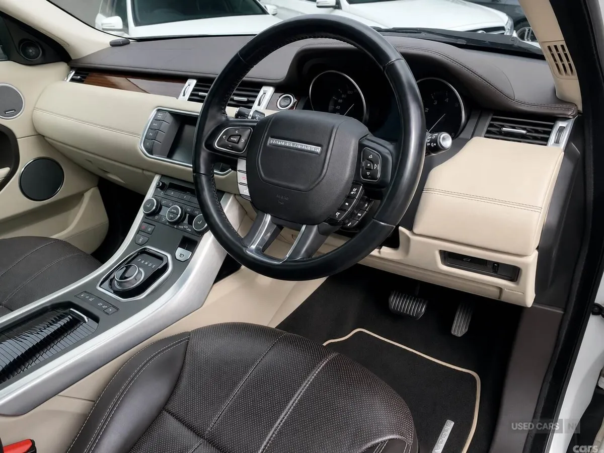 Land Rover Range Rover Evoque , Petrol, 2014, White