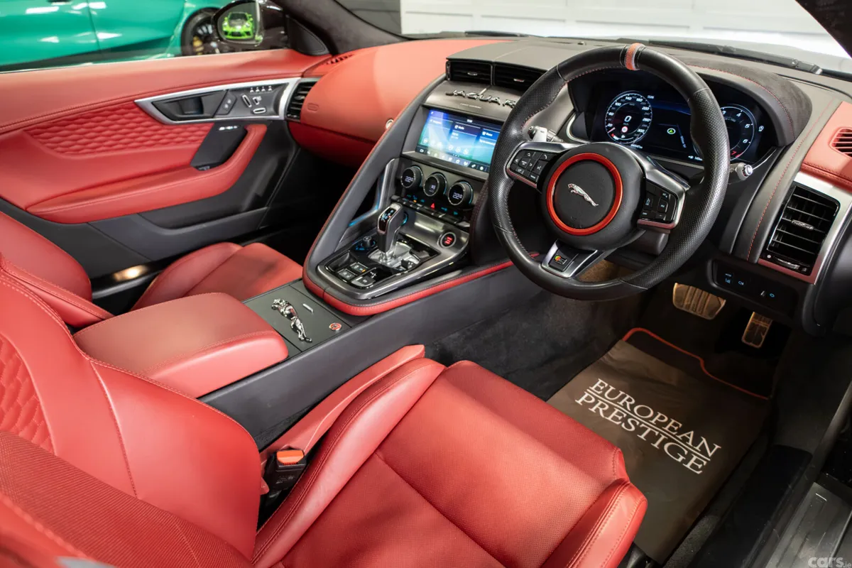 Jaguar F-Type Coupe, Petrol, 2021, Black