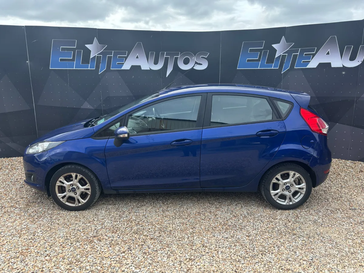 Ford Fiesta Hatchback, Diesel, 2016, Blue