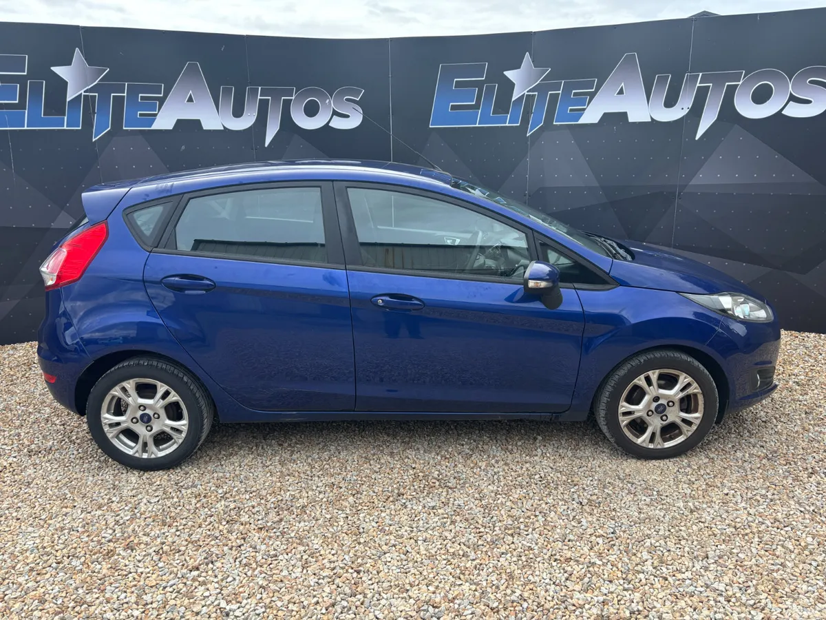 Ford Fiesta Hatchback, Diesel, 2016, Blue