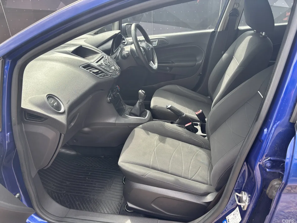 Ford Fiesta Hatchback, Diesel, 2016, Blue