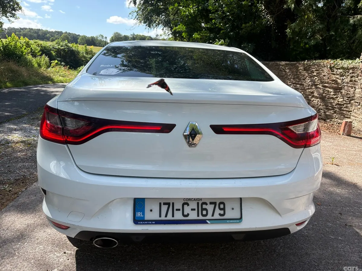 Renault Megane Saloon, Diesel, 2017, White