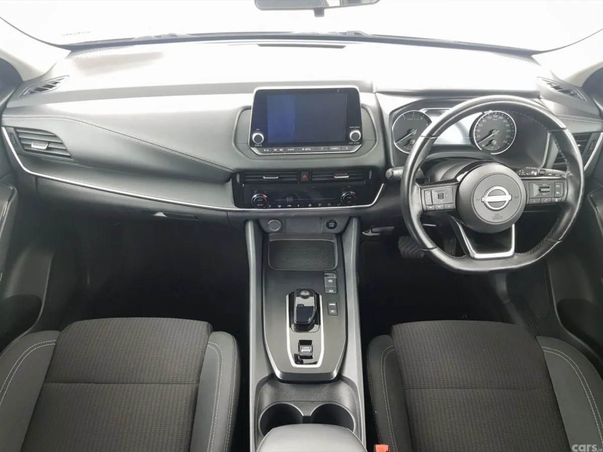 Nissan Qashqai MPV, Petrol, 2023, Black