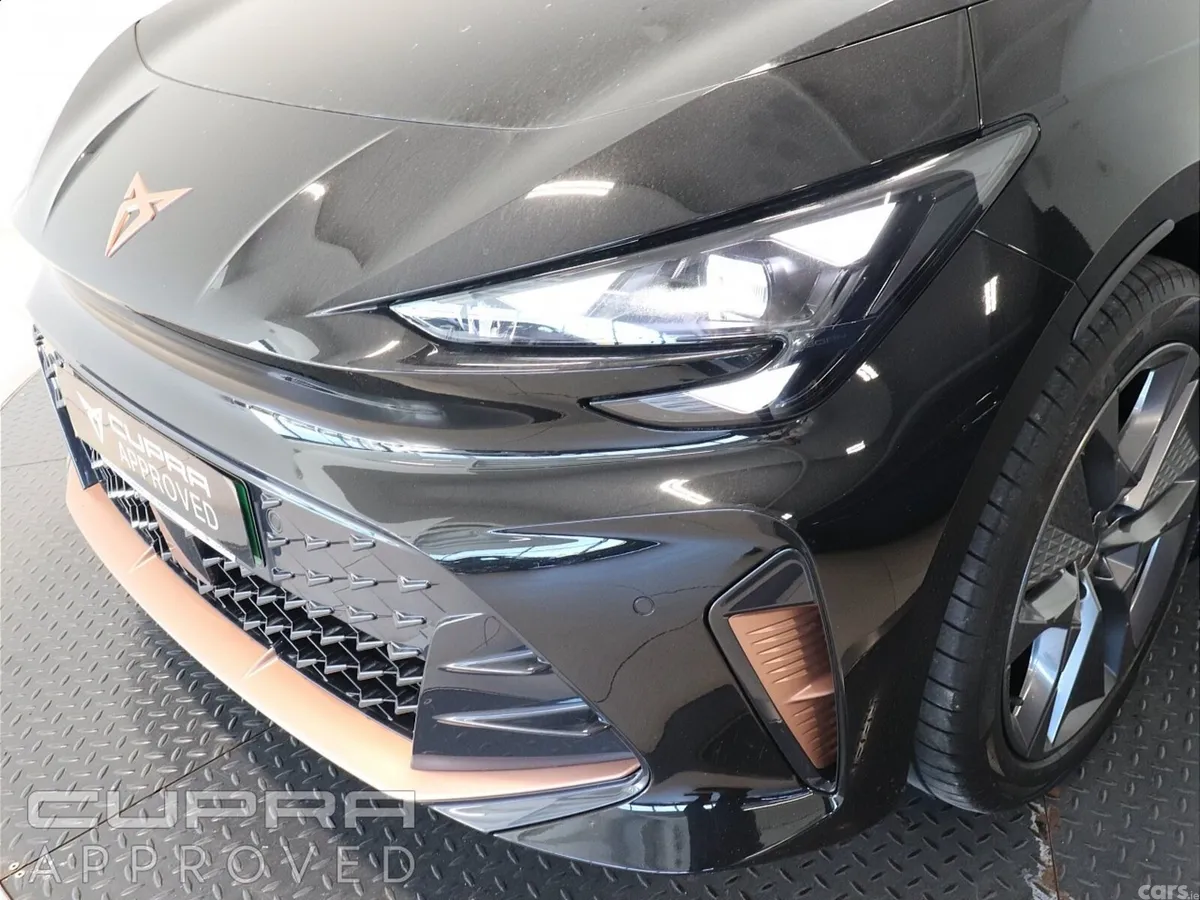 Cupra Born Estate, Electric, 2026, Black