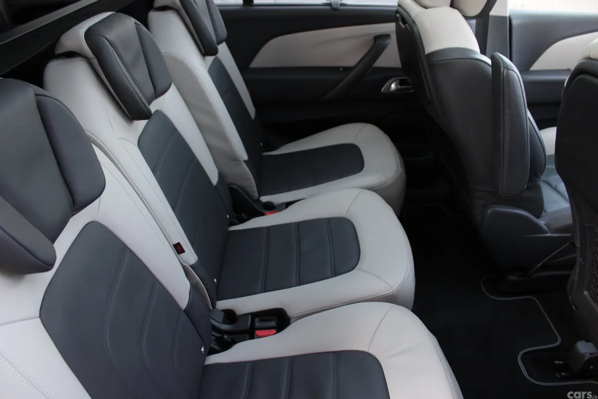 Citroen C4 Spacetourer MPV, Diesel, 2019, Red