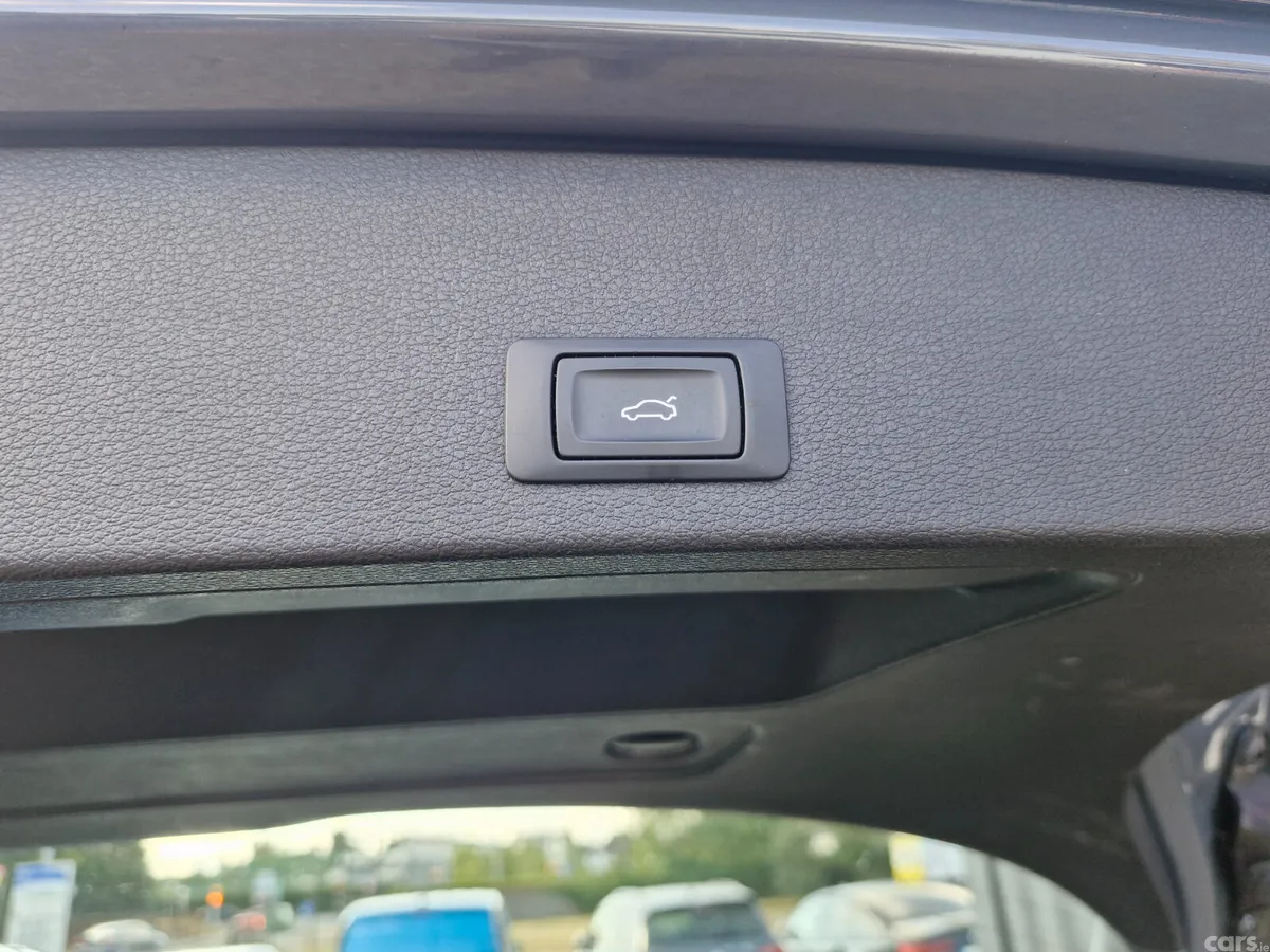 Audi Q2 SUV, Diesel, 2020, Grey