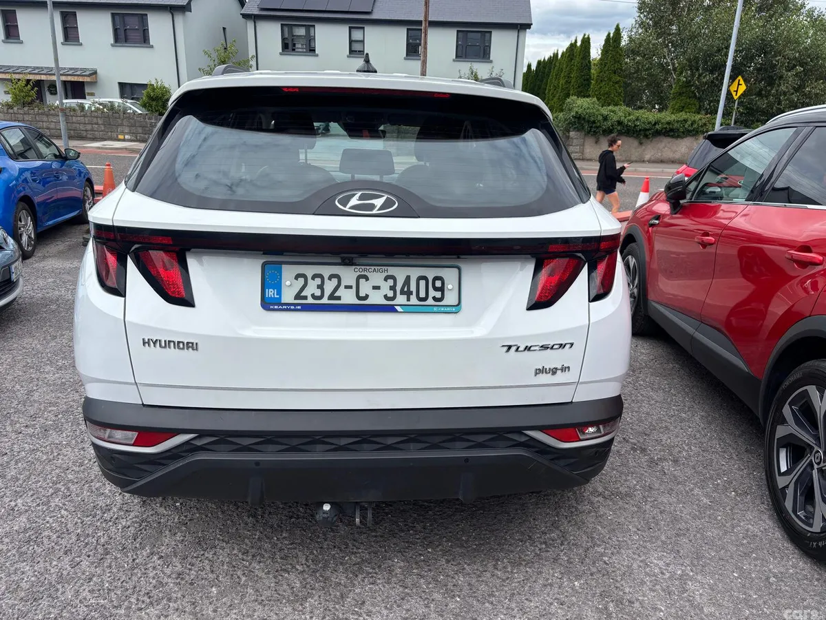 Hyundai Tucson SUV, Petrol Plug-in Hybrid, 2023, White
