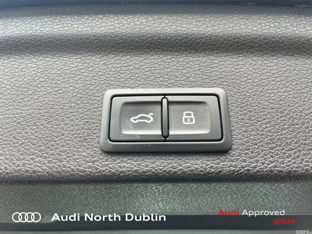 Audi Q3 SUV, Diesel, 2023, Blue