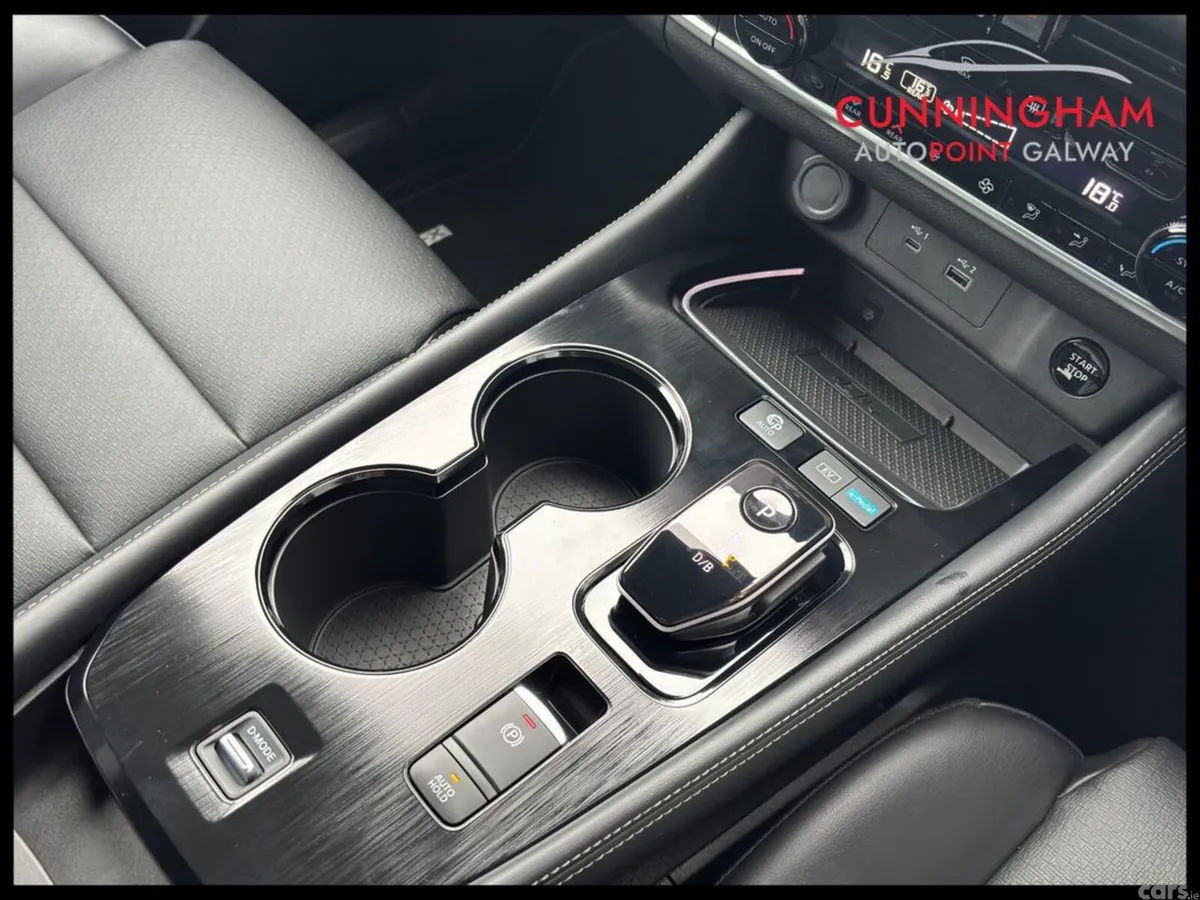 Nissan X-Trail SUV, Petrol, 2023, Silver