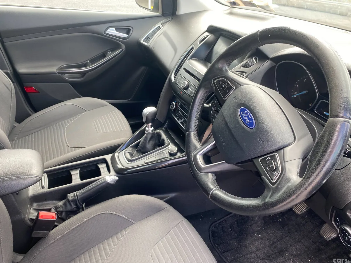 Ford Focus Hatchback, Diesel, 2017, Black