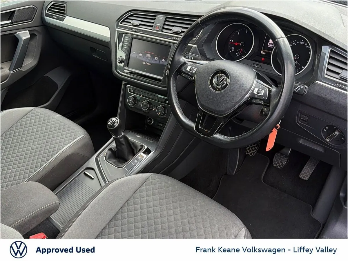 Volkswagen Tiguan SUV, Diesel, 2017, Black