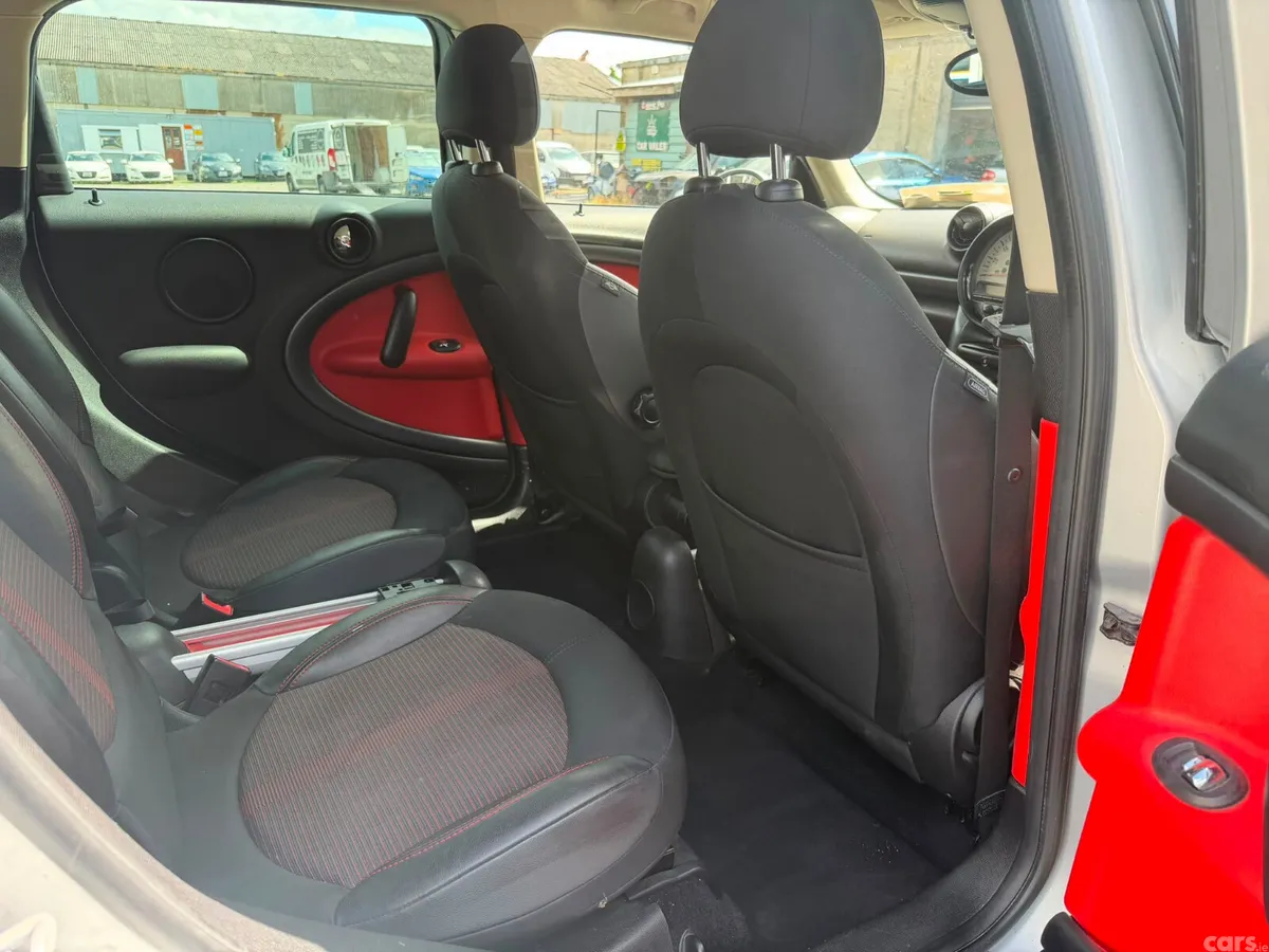Mini Countryman Hatchback, Diesel, 2013, Silver