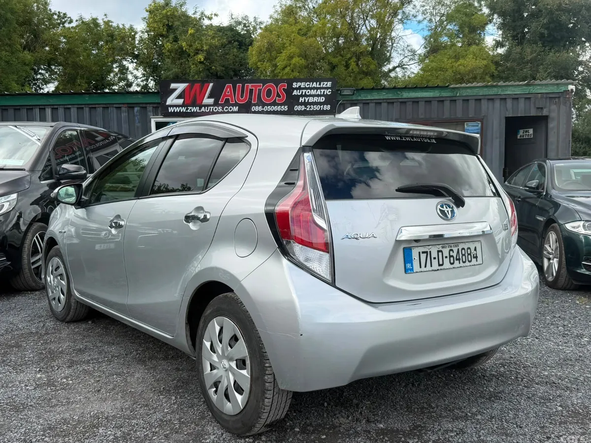 Toyota Aqua Hatchback, Petrol Hybrid, 2017, Silver