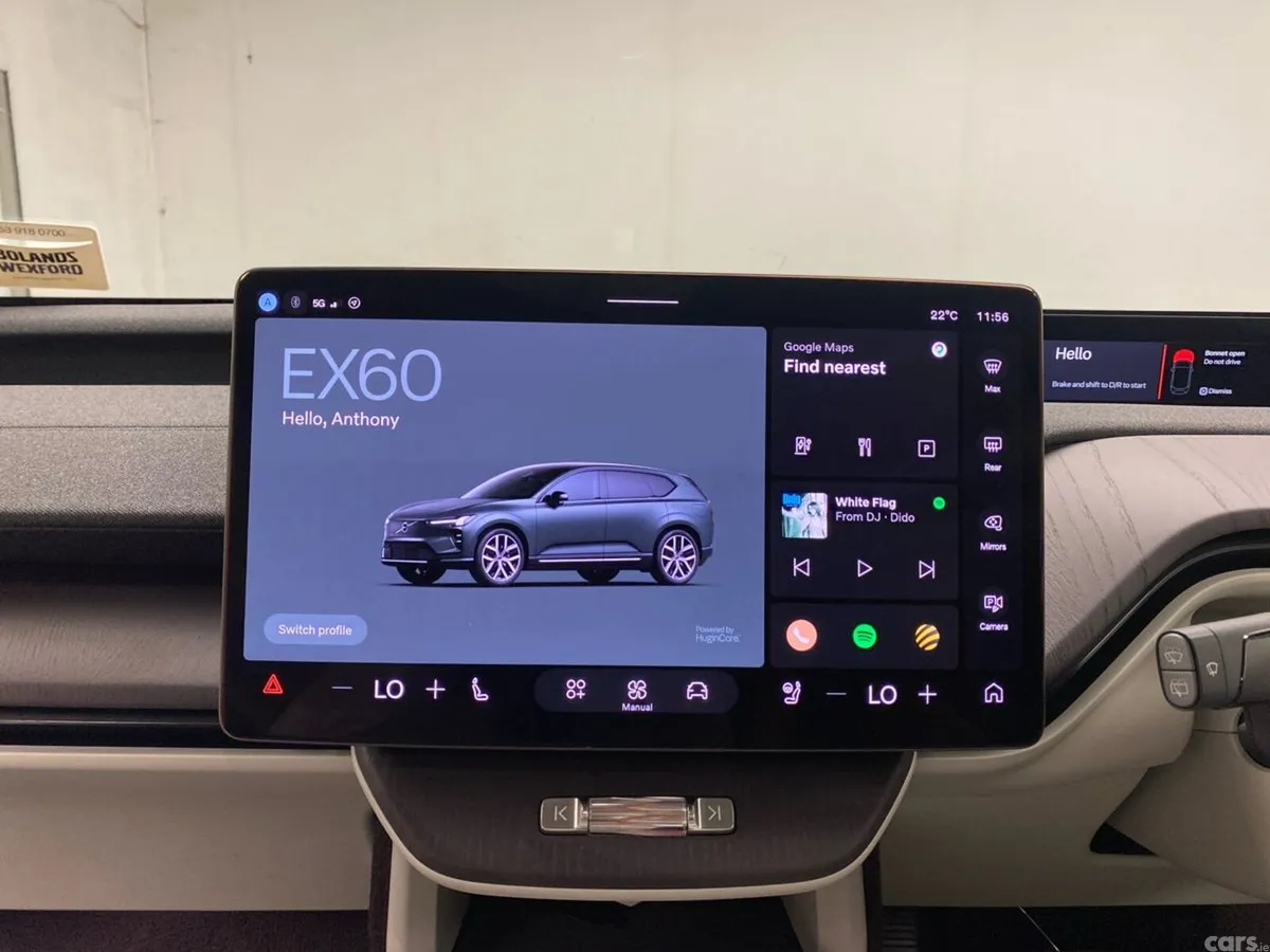 Volvo EX60 Estate, Electric, 2027, Green