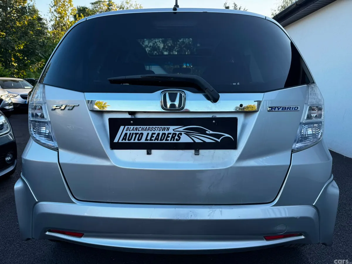 Honda Fit Hatchback, Petrol Hybrid, 2012, Silver