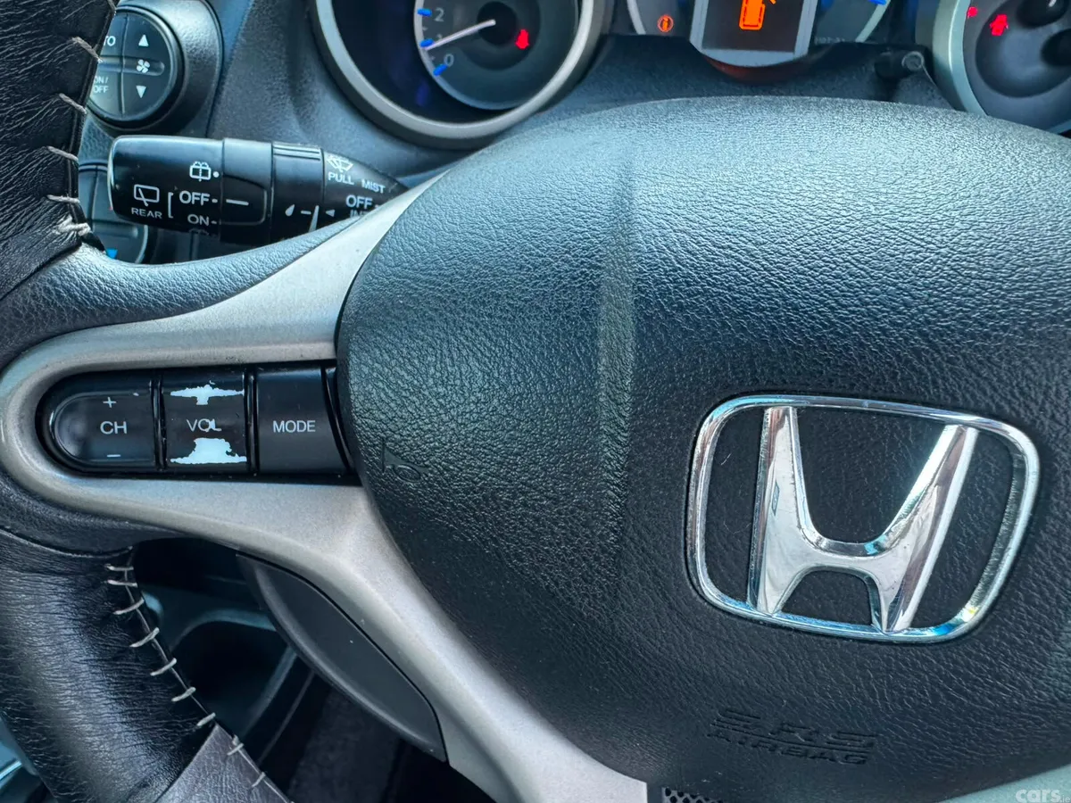 Honda Fit Hatchback, Petrol Hybrid, 2012, Silver