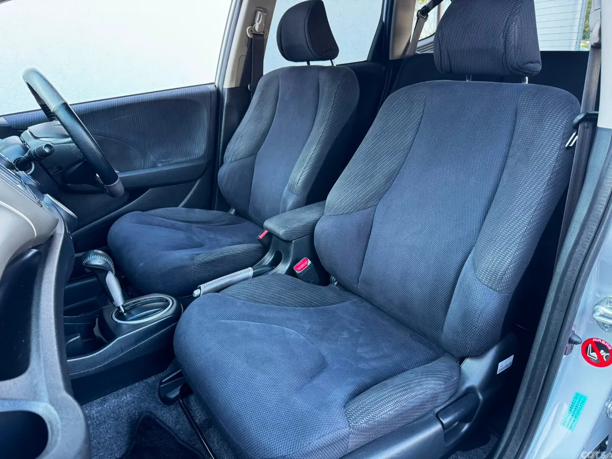Honda Fit Hatchback, Petrol Hybrid, 2012, Silver