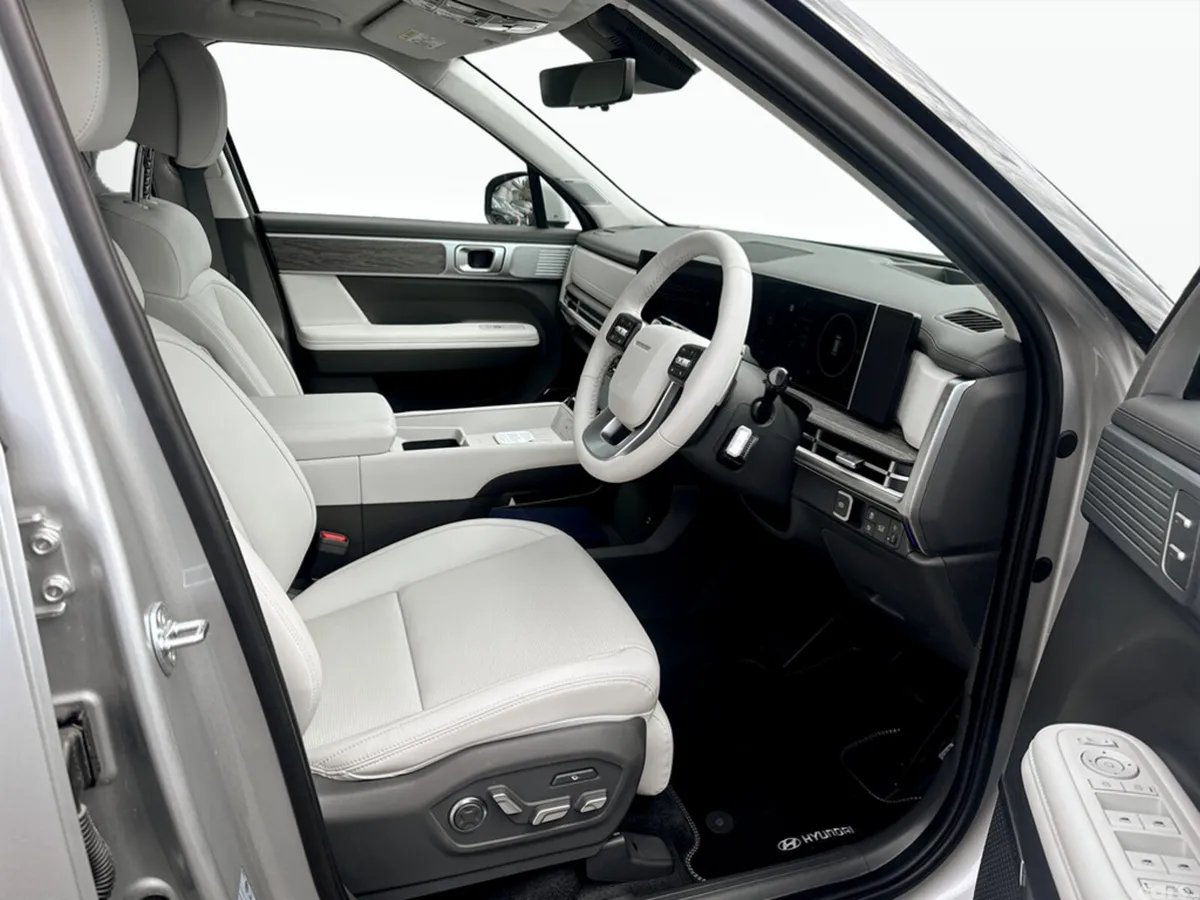 Hyundai Santa Fe SUV, Petrol Plug-in Hybrid, 2026, Grey
