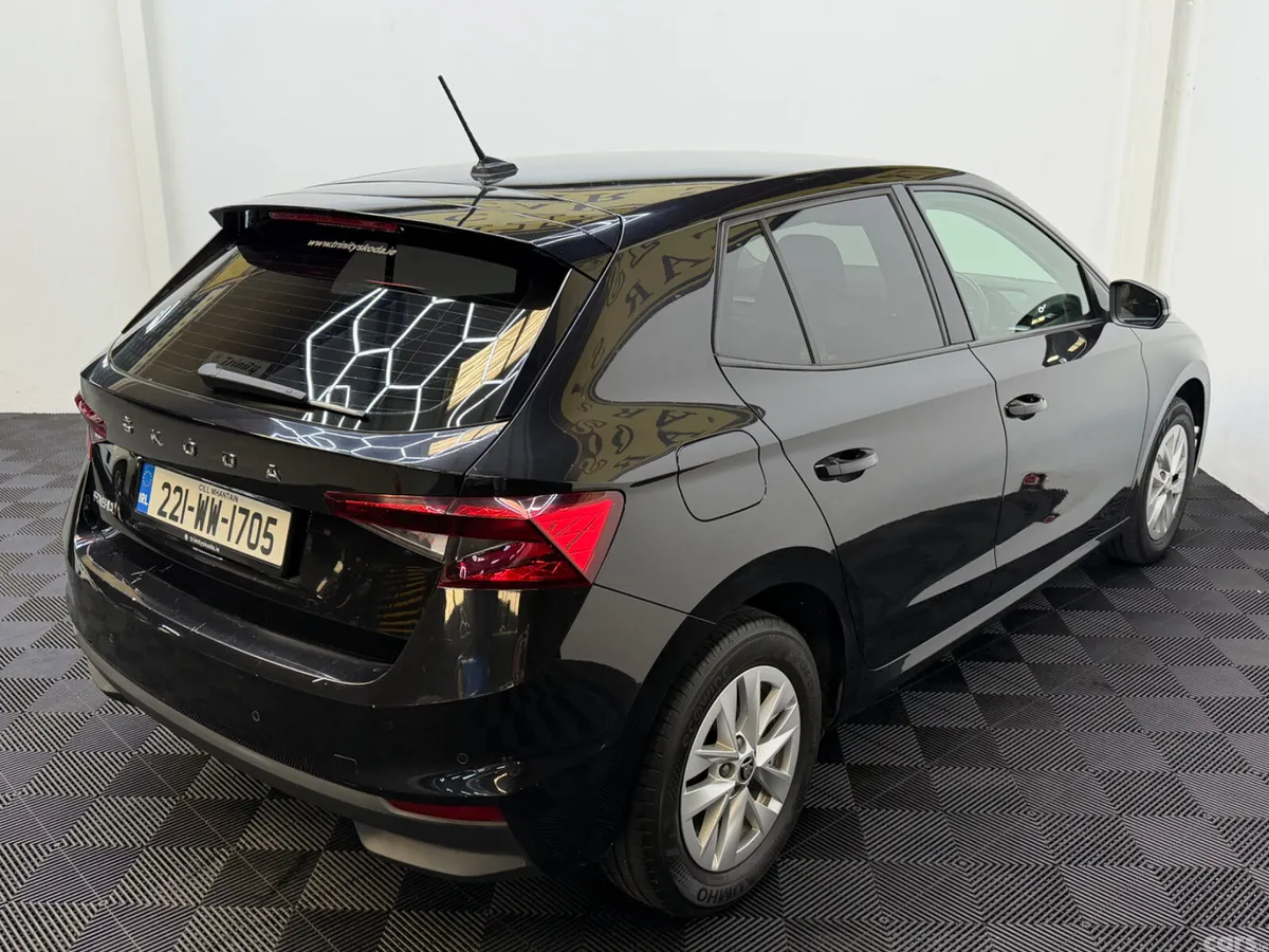 Skoda Fabia Hatchback, Petrol, 2022, Black