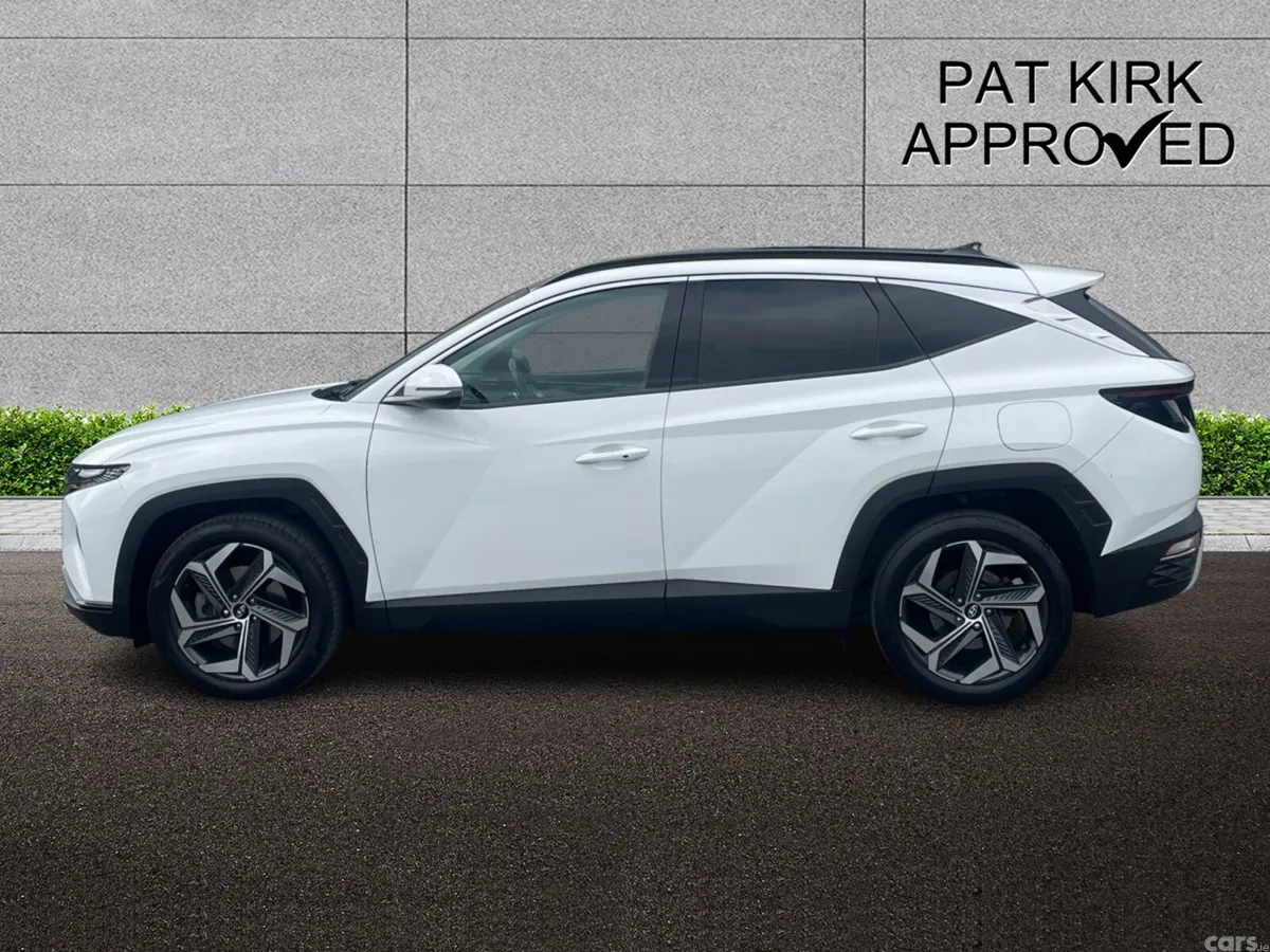 Hyundai Tucson Estate, Petrol Hybrid, 2022, White