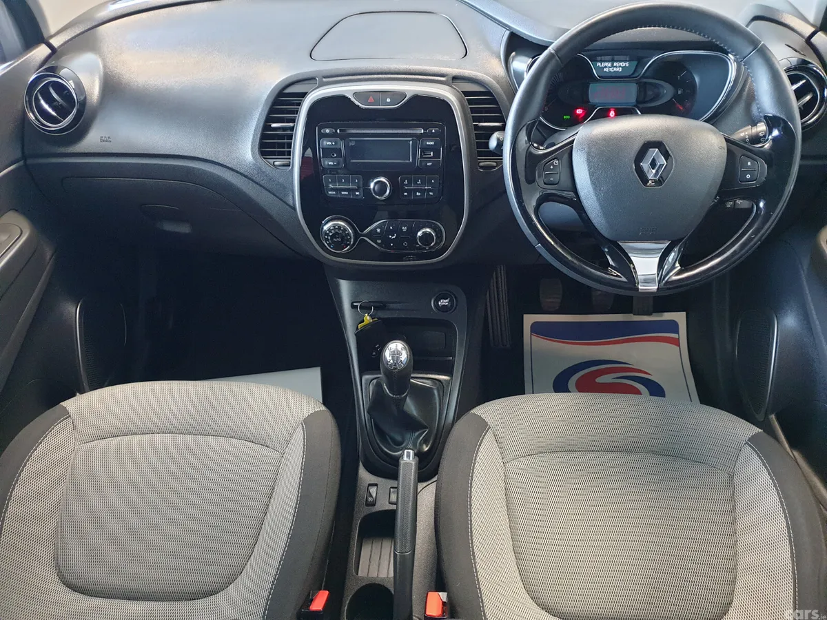 Renault Captur Hatchback, Diesel, 2017, Grey