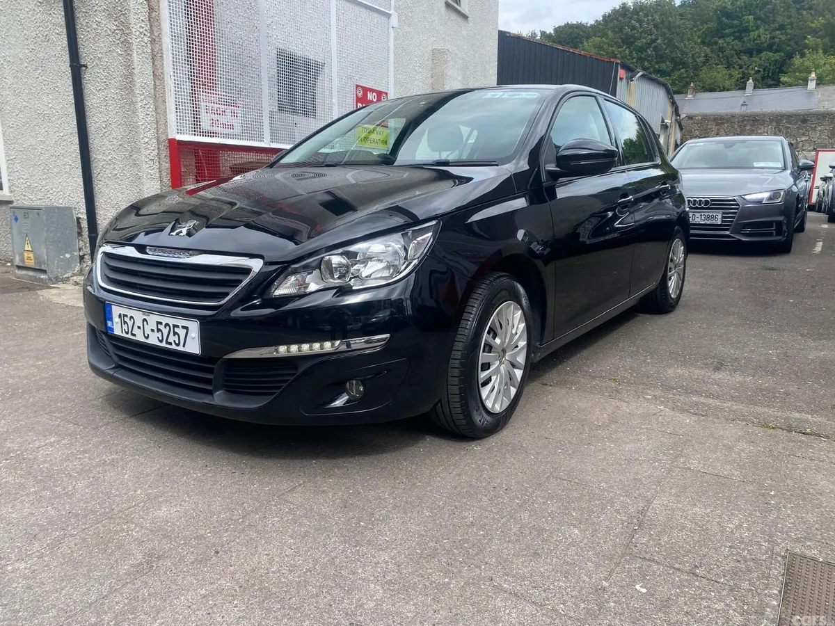 Peugeot 308 Hatchback, Petrol, 2015, Black