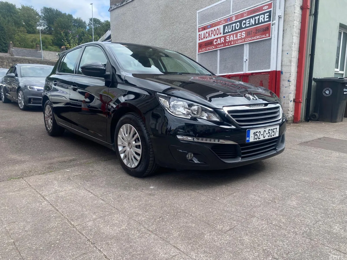 Peugeot 308 Hatchback, Petrol, 2015, Black
