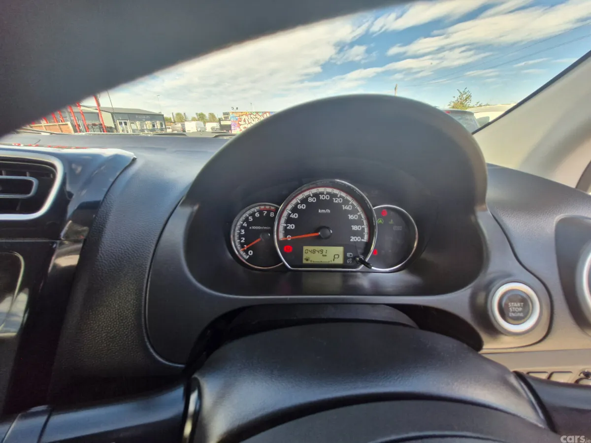 Mitsubishi Mirage Hatchback, Petrol, 2020, White
