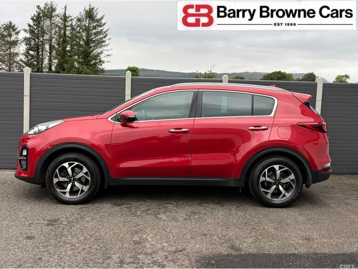 Kia Sportage MPV, Diesel, 2020, Red
