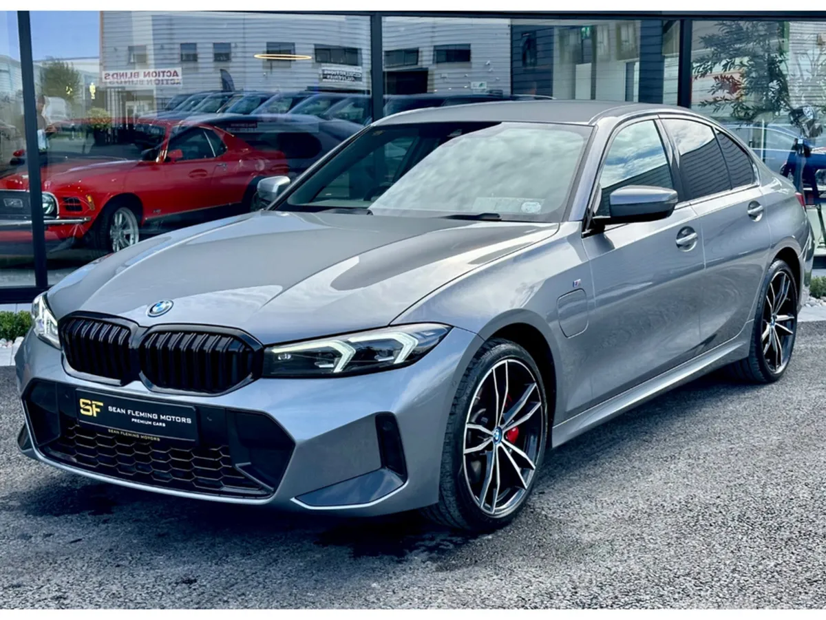 BMW 3-Series Saloon, Petrol Plug-in Hybrid, 2024, Grey