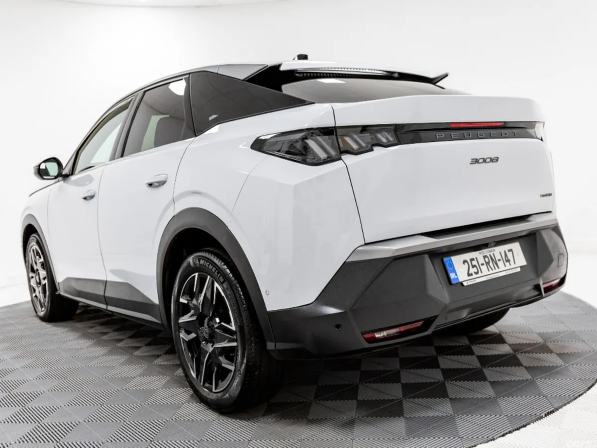 Peugeot 3008 SUV, Petrol, 2025, White
