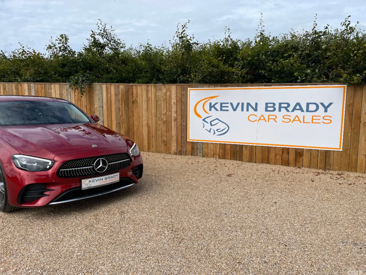 Mercedes-Benz E-Class Saloon, Petrol Plug-in Hybrid, 2022, Red