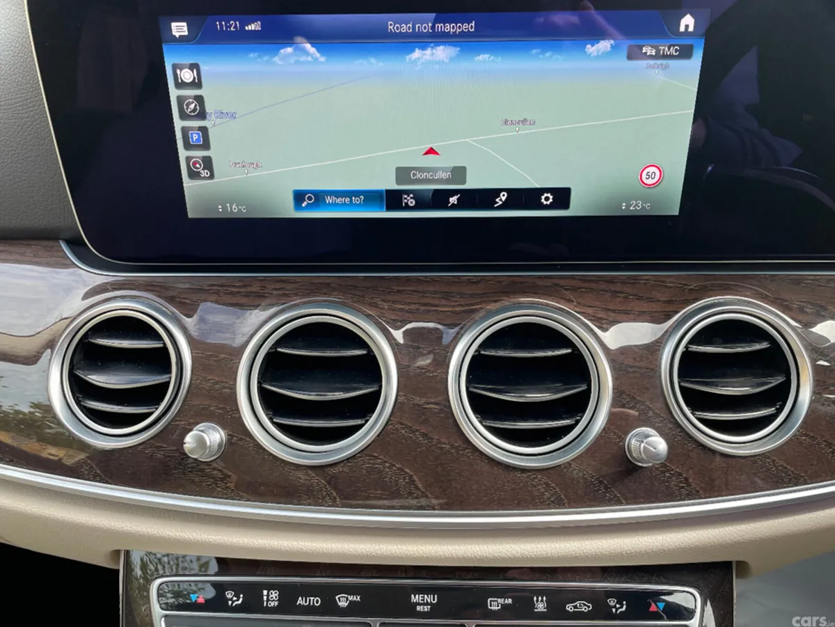 Mercedes-Benz E-Class Saloon, Petrol Plug-in Hybrid, 2022, Red