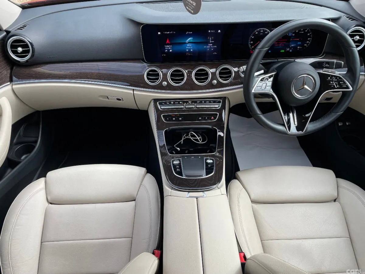Mercedes-Benz E-Class Saloon, Petrol Plug-in Hybrid, 2022, Red